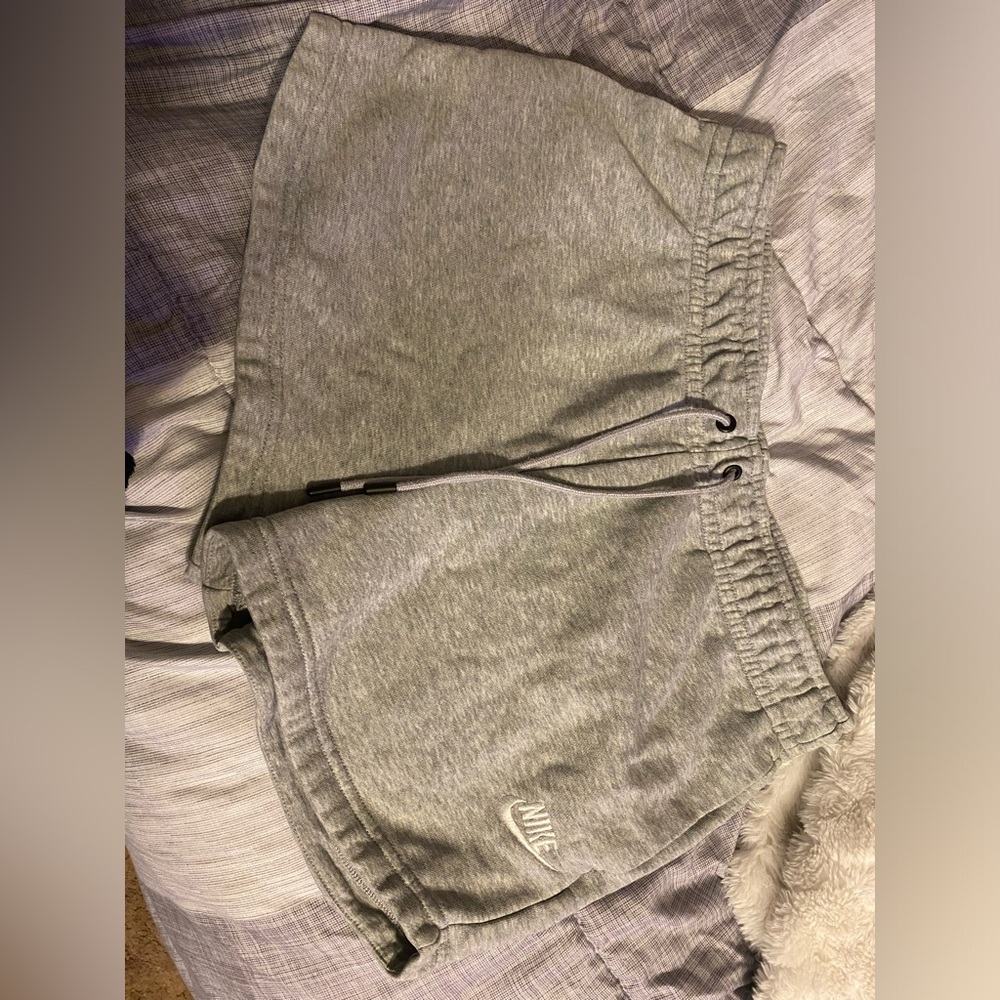 nike shorts